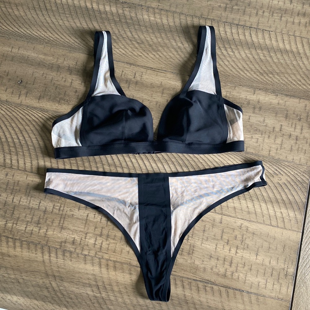 Victoria’s Secret matching bralette/thong